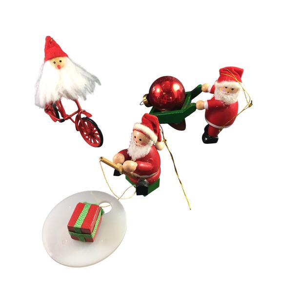 Vintage Avon Gallery Originals Hand-Painted Wood Ornaments (Set of 7) -1980s - v - Picture 2 of 5